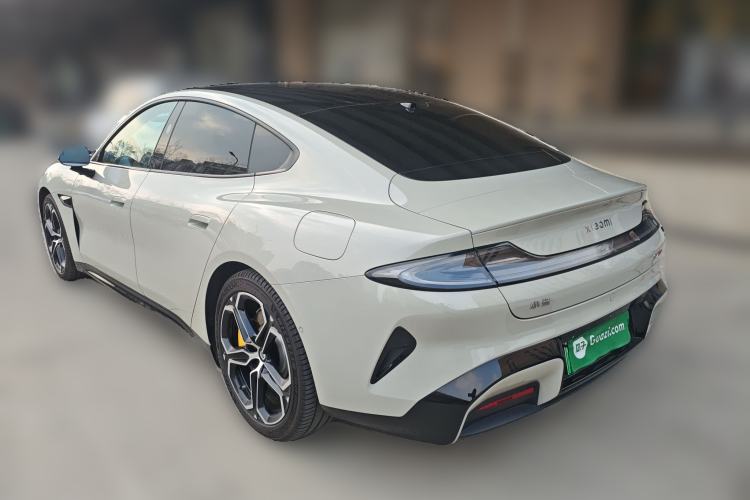 Used Xiaomi Auto SU7 2024 Four-Wheel Drive Ultra-Long Range Advanced Intelligent Driving Max Edition