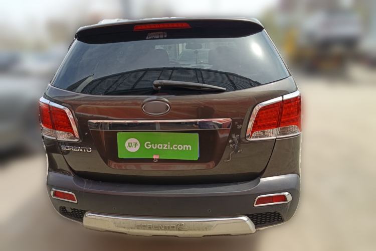 Used Kia Sorento 2012 2.4L Gasoline Supreme Edition