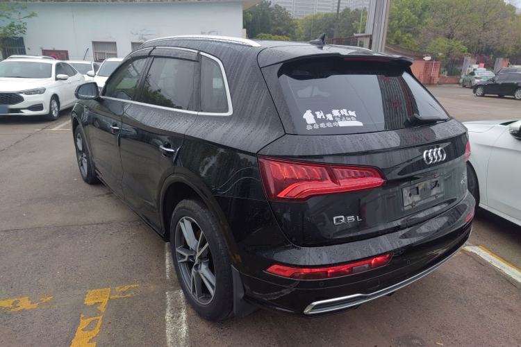 Used Audi Q5L 2018 45 TFSI Prestige Fashion Edition China V Emission Standard Rear Left 45 Deg
