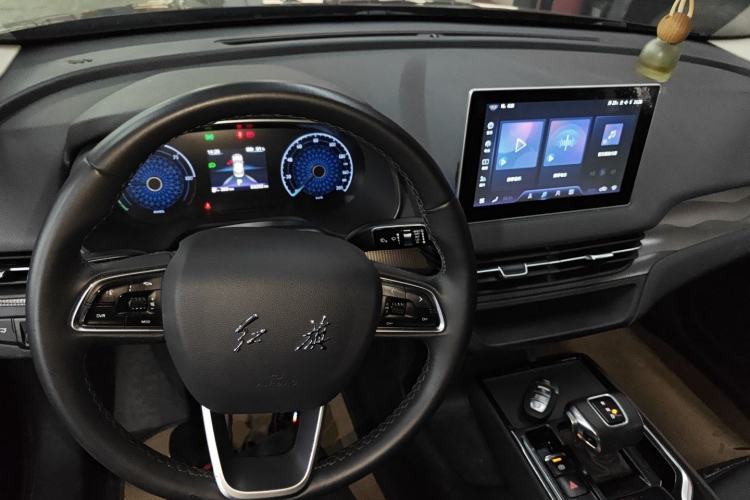 Used Hongqi E-QM5 2022 431 km Charge & Enjoy Edition Center Console