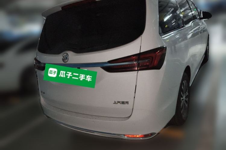 Used Buick GL8 2023 Land Executive Class Comfort Model
