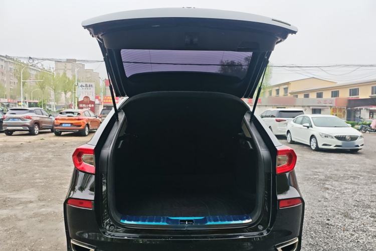 Used Honda Avancier 2017 240TURBO Two-Wheel Drive Luxury Edition Trunk