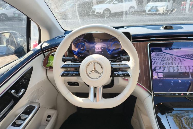 Used Mercedes-Benz EQE 2025 500 4MATIC Luxury Edition