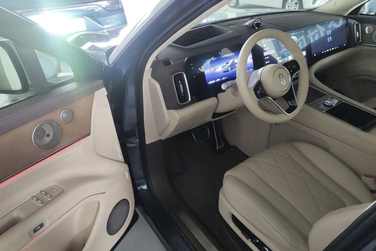 Used Hima AITO M9 2024 Range-Extended Ultra Version 42 kWh 6-Seater Model
