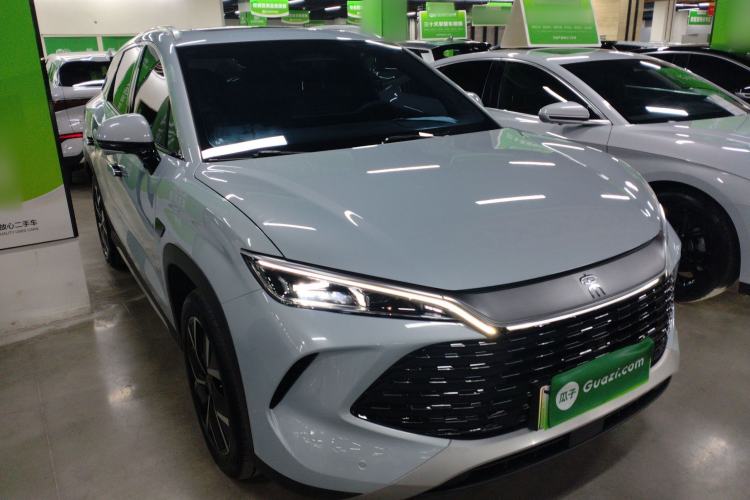 Used BYD Song L DM-i 2025 Intelligent Driving Version 160 km Beyond-Range Type Front Right 45 Deg