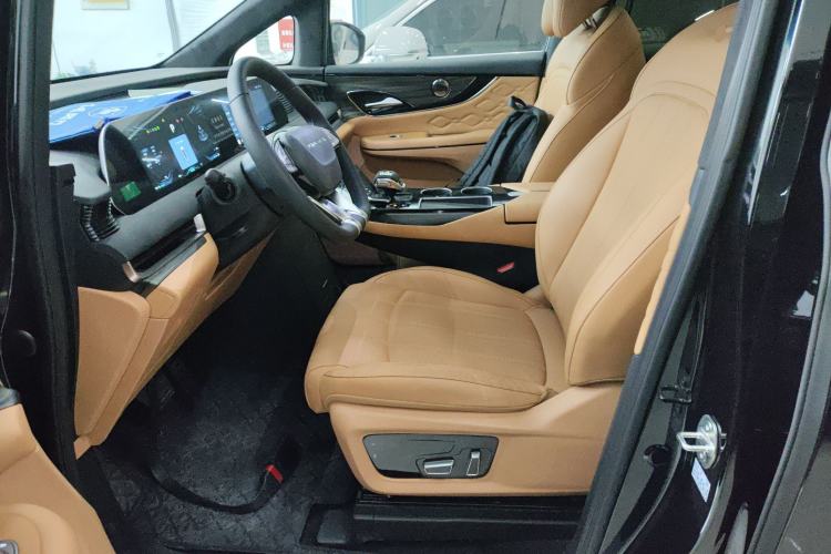 Used FORTHING Xinghai V9 2026 Model, More Enjoyment Series, 200km Luxury Edition