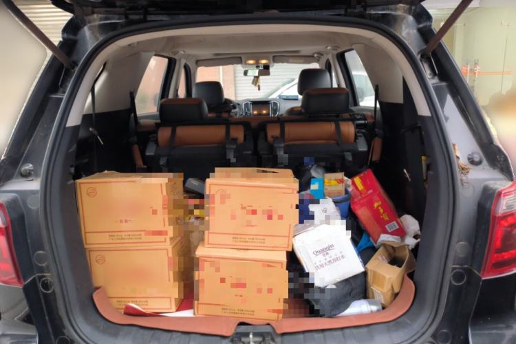 Used CHANGAN OSHAN CX70 2017 CX70T 1.5T Manual High-Performance Edition Trunk