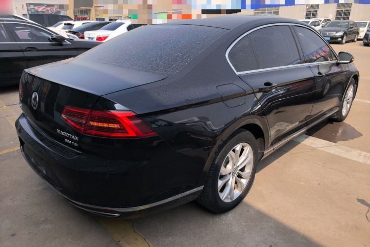 Used Volkswagen Magotan 2018 Facelift 330TSI DSG Luxury Model
