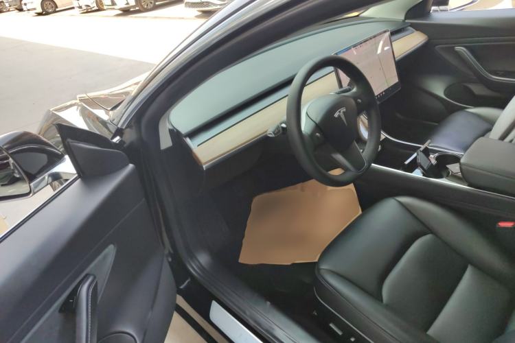 Used Tesla Model 3 2019 Long-Range Rear-Wheel-Drive Version