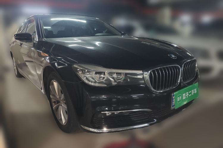 Used BMW 7 Series 2017 730Li Leading Model Front Right 45 Deg