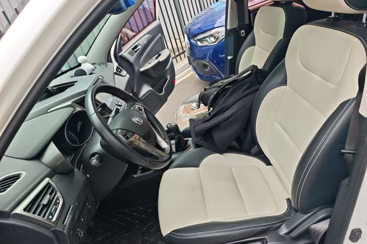 Used CHANGAN CS35 2017 1.6L Manual Luxury Model
