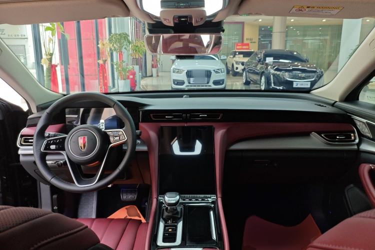 Used Hongqi H5 2024 1.5T DCT Smart Connect Flagship Edition Center Console