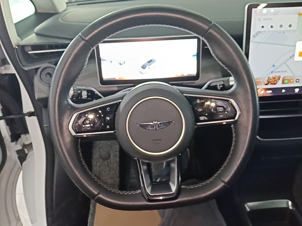 Geely Galaxy LEVC L380 2025 570 km Excellence Edition — снимка 13