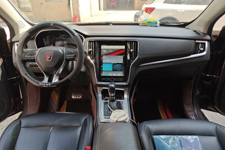 Used Roewe RX5 2018 20T Two-Wheel Drive Automatic Internet Smart Luxury Edition
