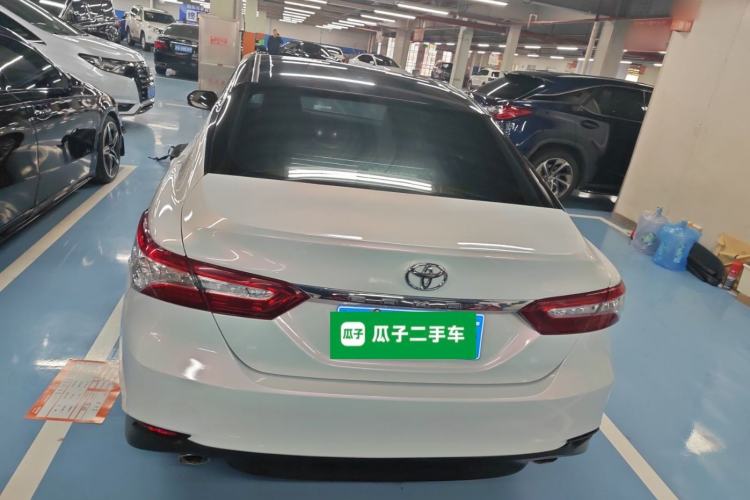 Used Toyota Camry 2018 2.0G Luxury Edition
