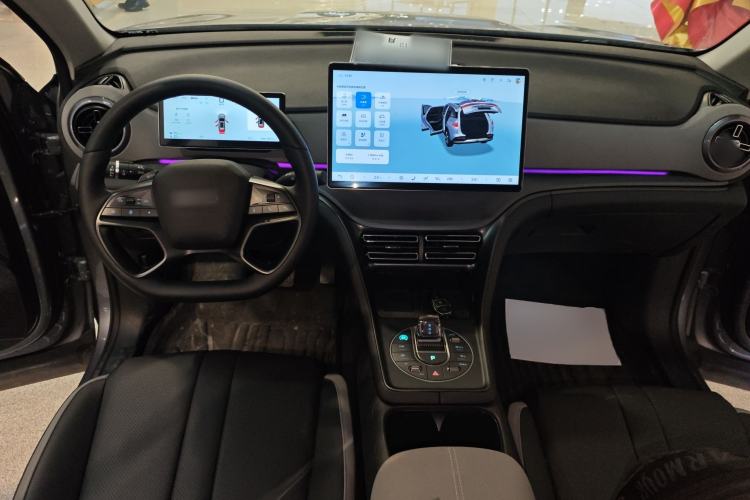 Used BYD Sealion 05 DM-i 2025 DM-i Smart Drive 115KM Flagship Model Center Console