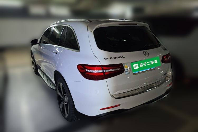 Used Mercedes-Benz GLC 2019 GLC 300 L 4MATIC Dynamic Model Rear Left 45 Deg