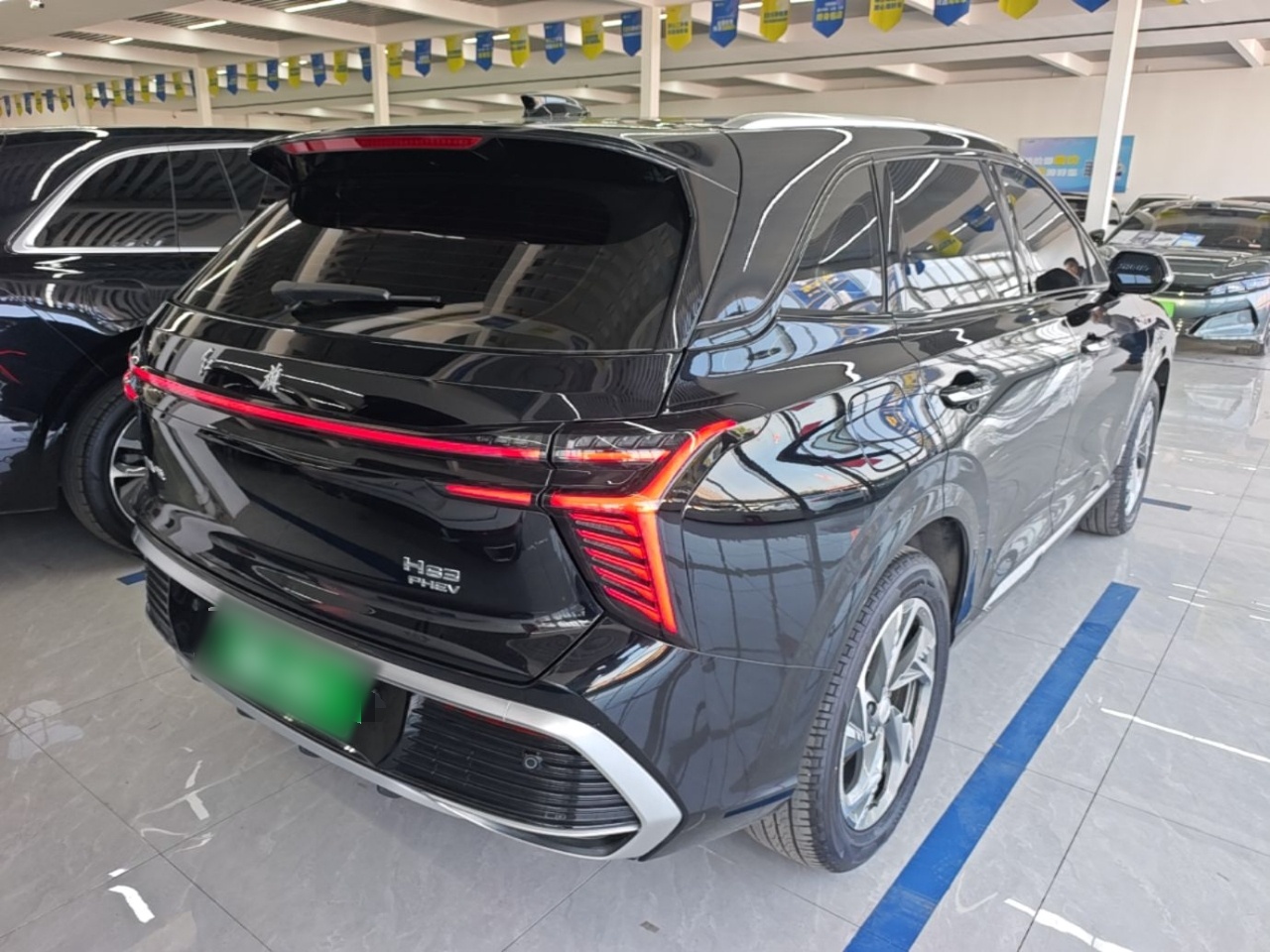 Hongqi HS3 PHEV 2024 PHEV 115km Jingwei Edition — снимка 6