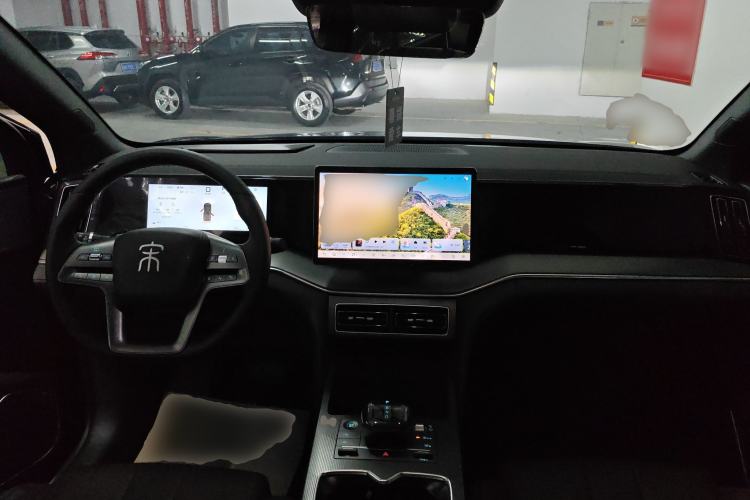 Used BYD Song L DM-i 2025 Intelligent Driving Version 112 km Leading Trim Center Console