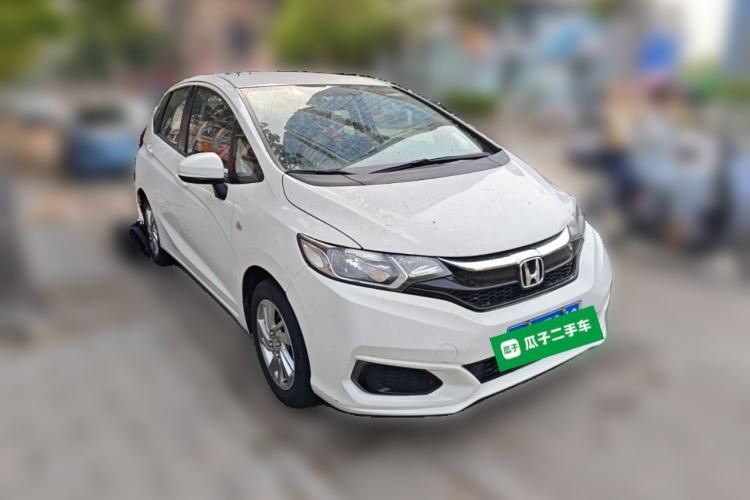 Used Honda Fit 2018 1.5L CVT Comfort Version Front Right 45 Deg