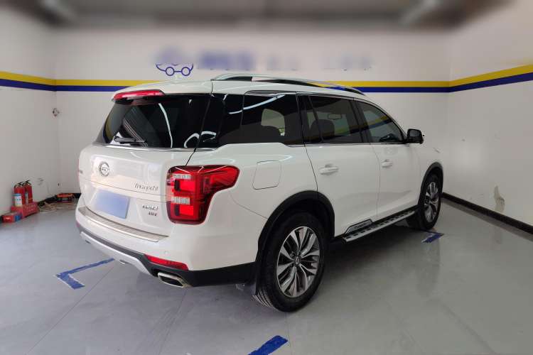 Used GAC Trumpchi GS8 2017 320T Two-Wheel Drive Luxury Smart Connectivity Version (7 Seats)