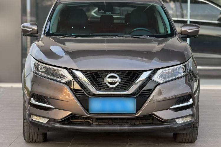 Used Nissan Qashqai 2019 2.0L CVT Luxury Edition Exterior 2
