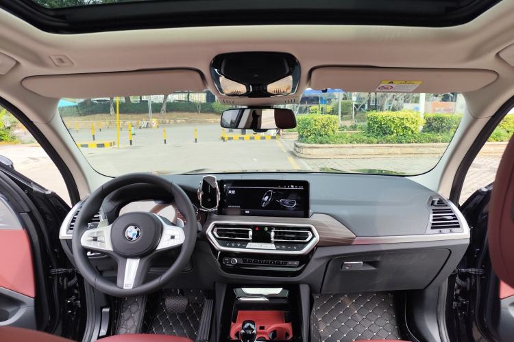 Used BMW X3 2023 Restyled xDrive30i Leading Edition M Night Sky Package Interior 1