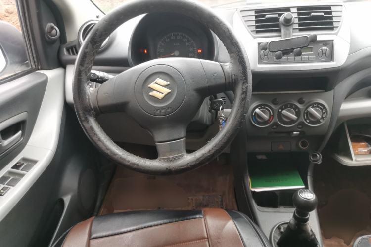 Used Suzuki Alto 2013 Revised Version 1.0L Manual Comfort Edition
