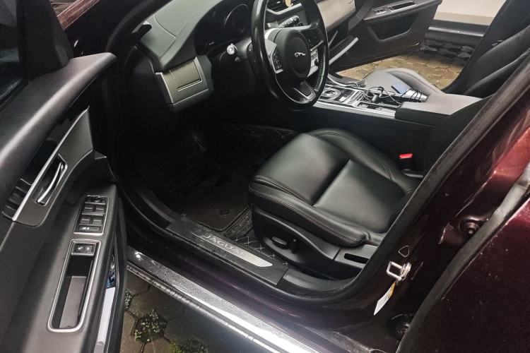 Used Jaguar XFL 2019 XFL 2.0T 200PS Two-Wheel-Drive Luxury Edition