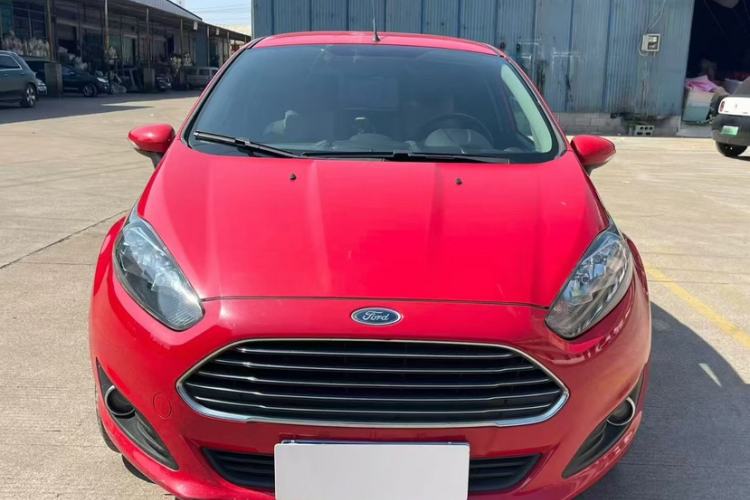 Used Ford Fiesta 2013 Hatchback 1.5L Automatic Fashion Edition