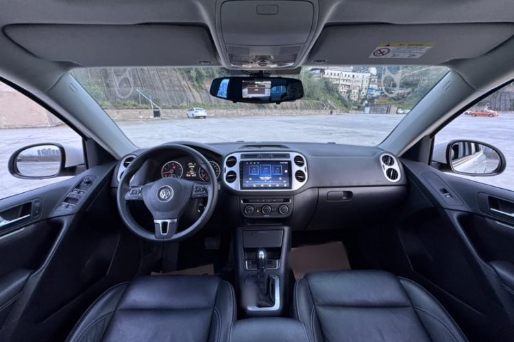 Used Volkswagen Tiguan 2017 300TSI Automatic Two-Wheel Drive Silk Road Comfort Edition Interior 3