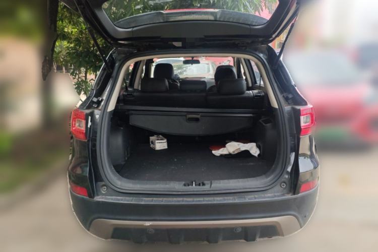 Used CHANGAN CS75 2016 2.0L Manual Luxury Version China V Standard
