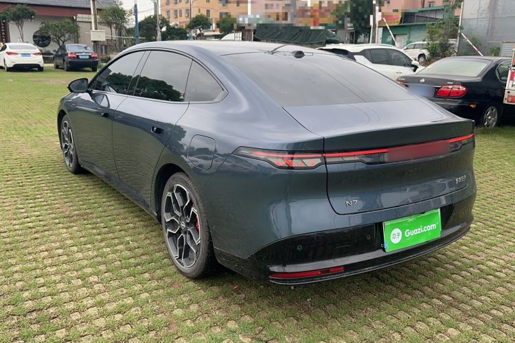 Used Nissan N7 2025 625 Max Exterior 4