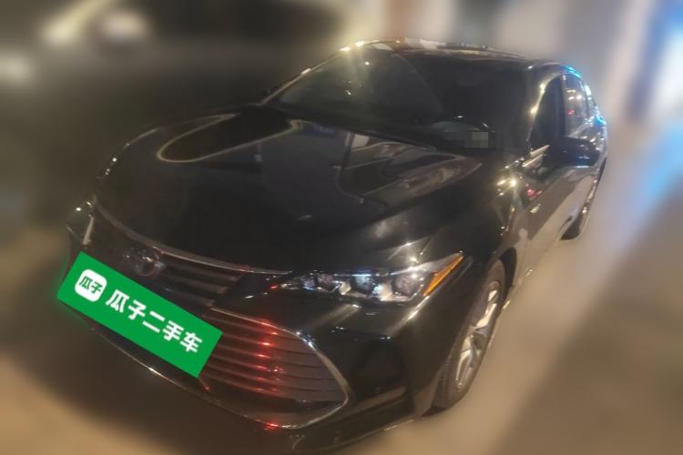 Used Toyota Avalon 2019 Dual-Engine 2.5L Luxury Edition China VI Standard