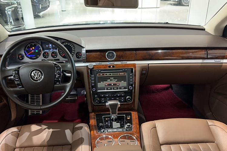 Used Volkswagen Phaeton 2014 3.0L Business Model