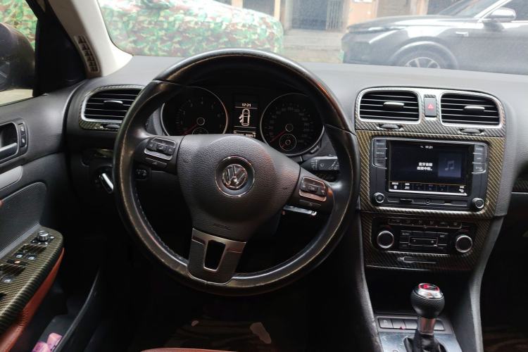 Used Volkswagen Golf 2011 1.4 TSI Comfort Travel Edition
