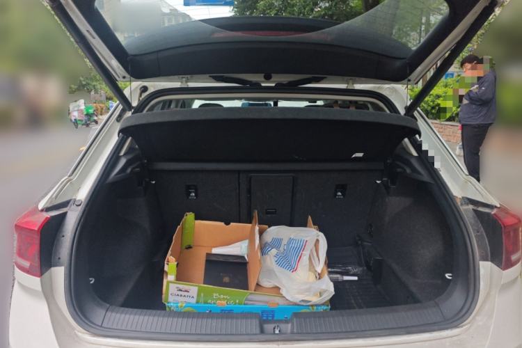 Used Volkswagen T-ROC 2022 280TSI DSG Two-Wheel Drive Comfort PLUS Trunk