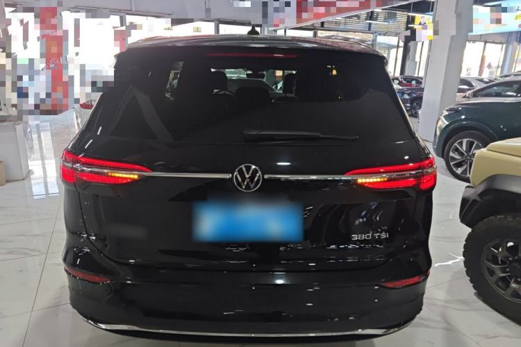 Used Volkswagen Viloran 2024 380TSI Luxury Edition