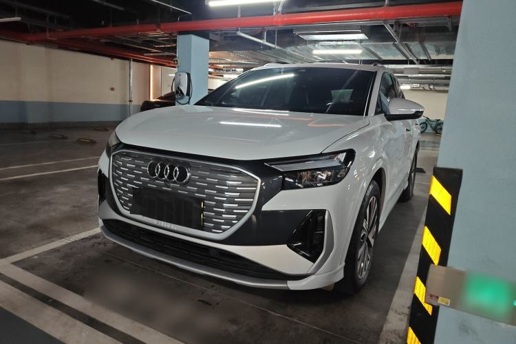 Used Audi Q4 e-tron 2023 40 e-tron Adventure Edition