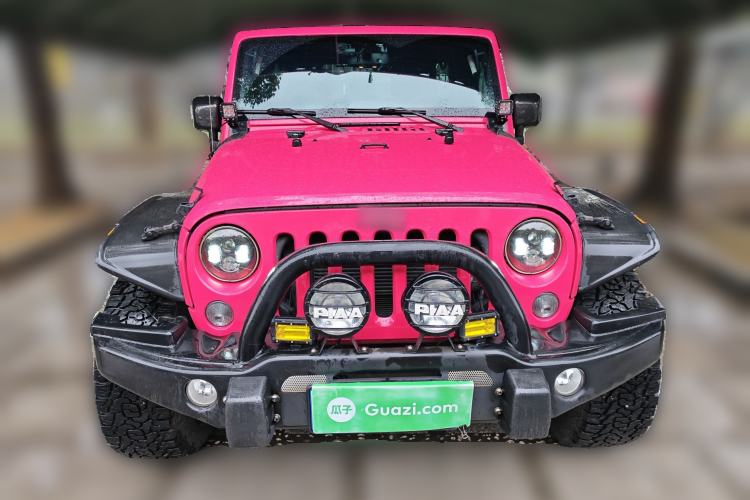 Used Jeep Wrangler 2015 3.0L Sahara Four-Door Comfort Edition
