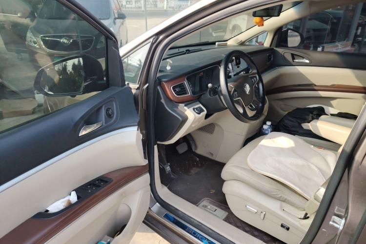 Used Buick GL8 2017 25S Luxury Version China V Standard