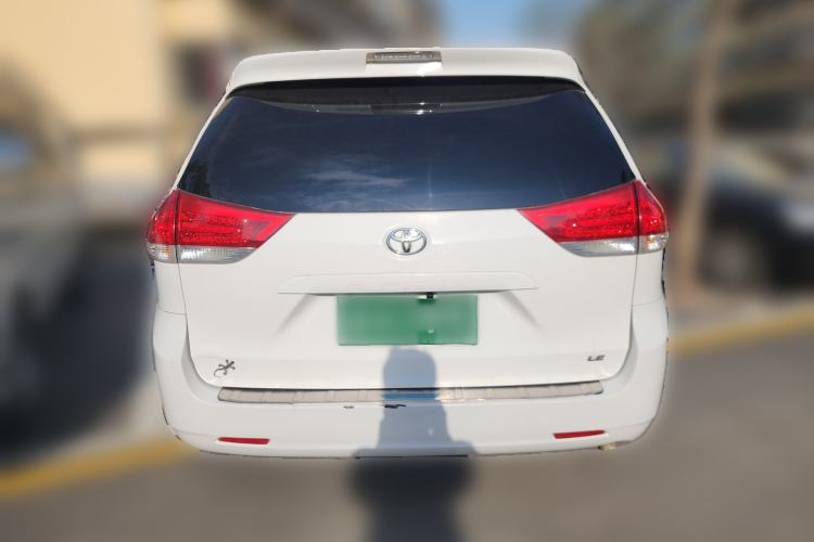 Used Toyota SIENNA 2011 2.7L Two-Wheel-Drive Automatic Trim Rear