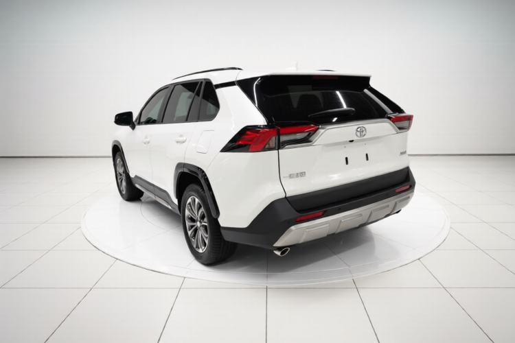 Used Toyota RAV4 2024 2.0L CVT Two-Wheel Drive Fashion Plus Edition
