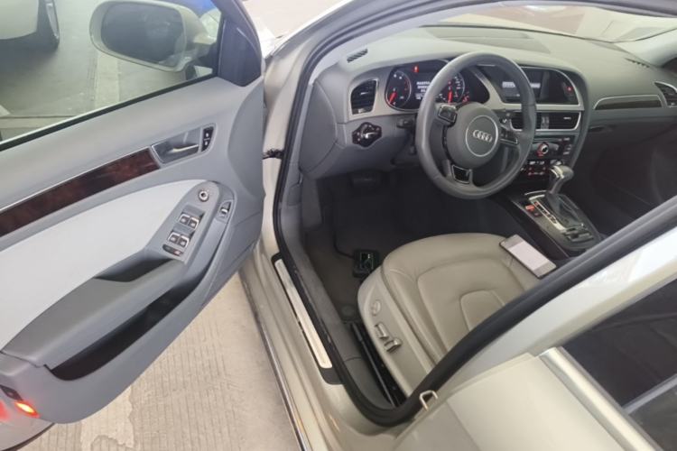 Used Audi A4L 2015 35 TFSI Automatic Comfort Model