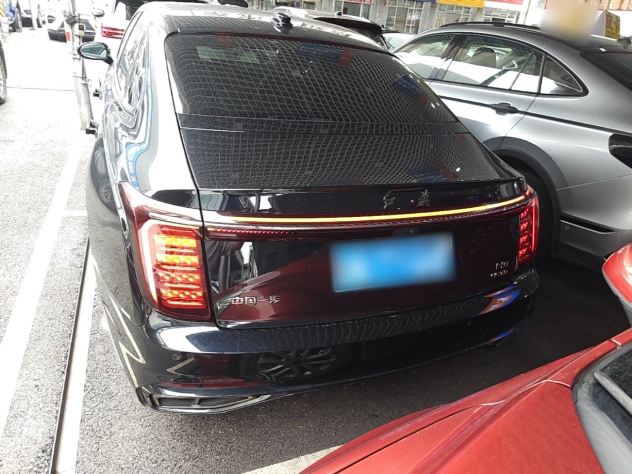 Hongqi H9 2024 2.0T Qichang Private Enjoyment Luxury Edition — снимка 5