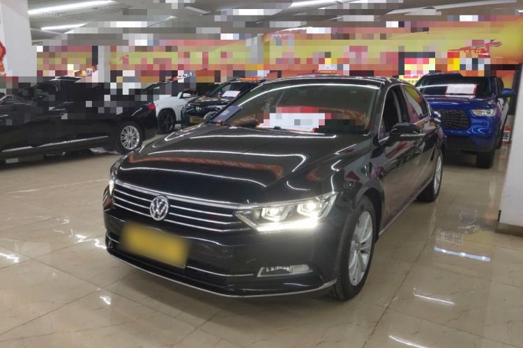 Used Volkswagen Magotan 2018 330TSI DSG Luxury Model