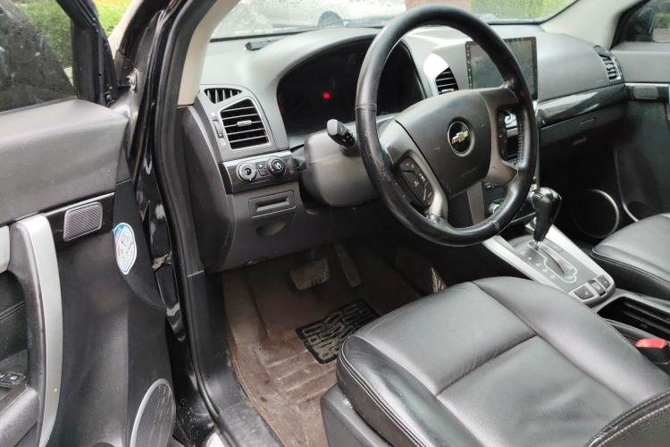 Used Chevrolet Captiva 2014 2.4L 4x4 Flagship Edition 7 Seats
