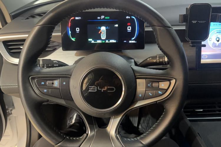 Used BYD Seal 05 DM-i 2025 DM-i Smart Drive 55KM Luxury Model Steering Wheel