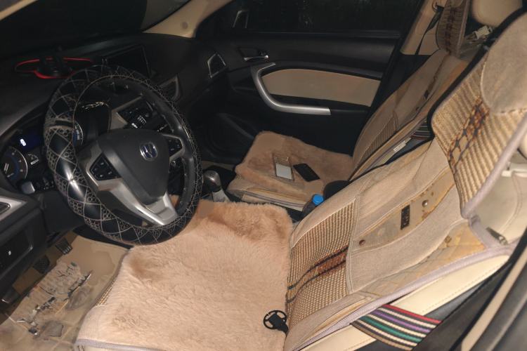 Used Changan Alsvin V7 2016 1.6L Manual Enjoyment Model China V Standard
