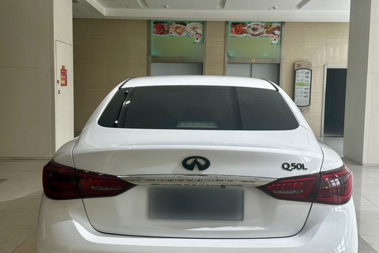 Used Infiniti Q50L 2018 2.0T Comfort Edition China V Standard Exterior 2